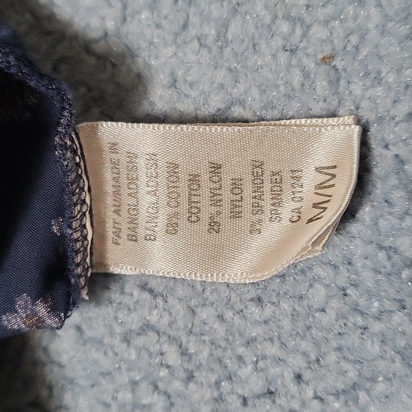 Cute cap sleeve button-up shirt - Picture 7 of 8